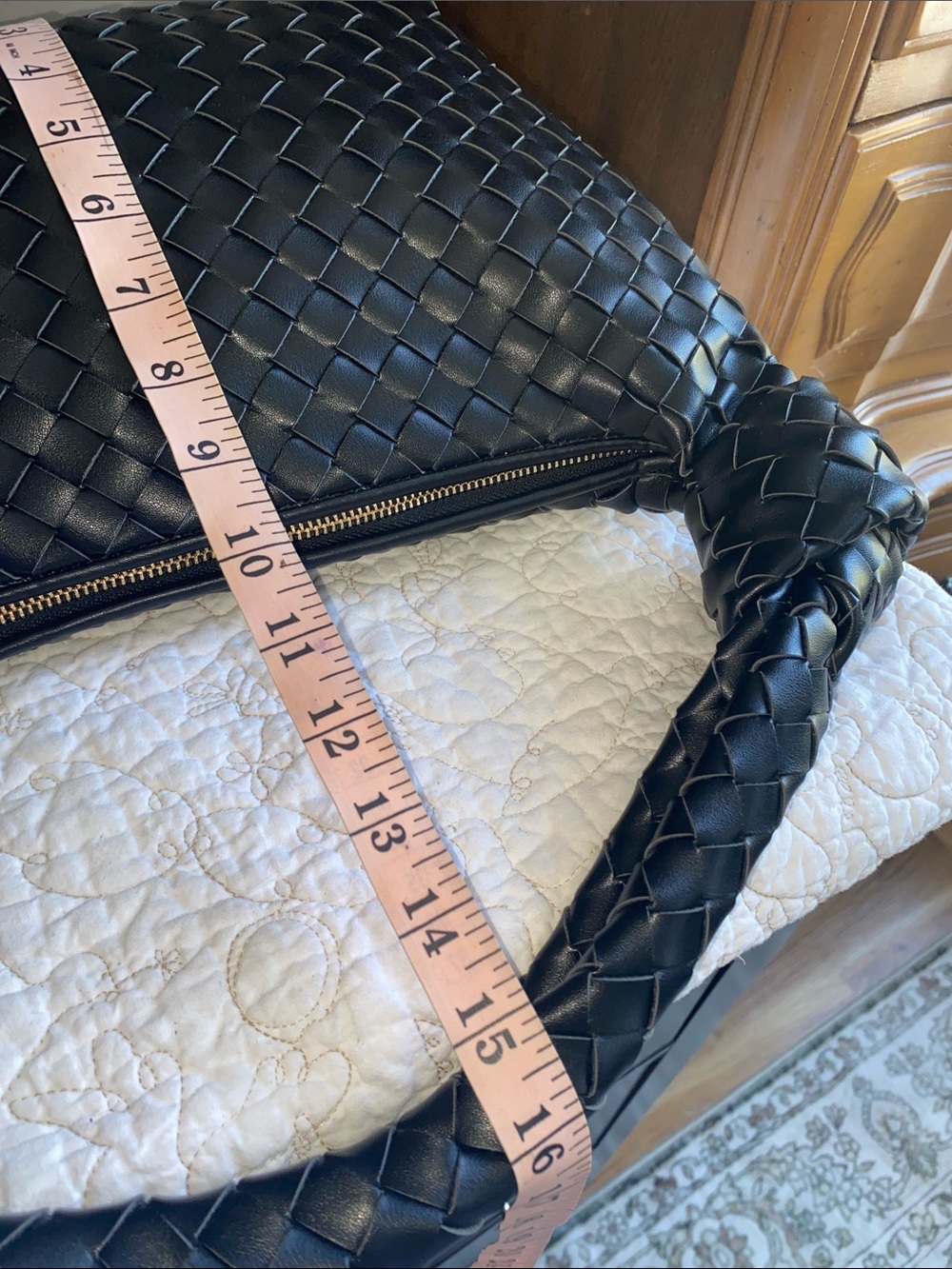 Woven Leather Hobo Bag - Black - Picture 5 of 8